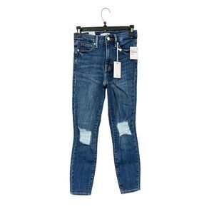 NWT Good American Good Waist Crop Size 24
